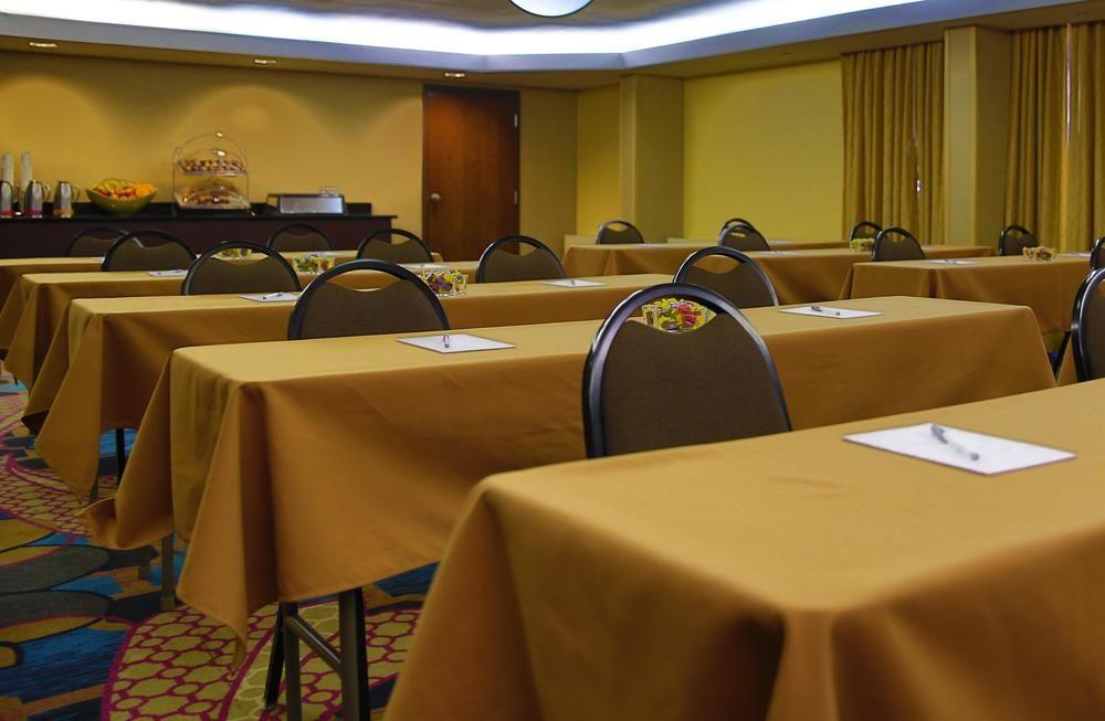 Comfort Inn Dallas North Love Field Airport Extérieur photo