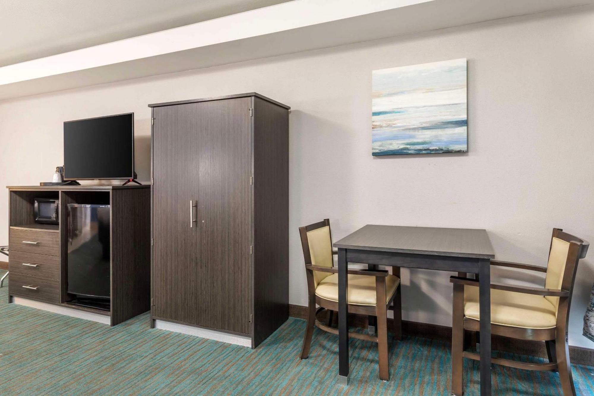 Comfort Inn Dallas North Love Field Airport Extérieur photo