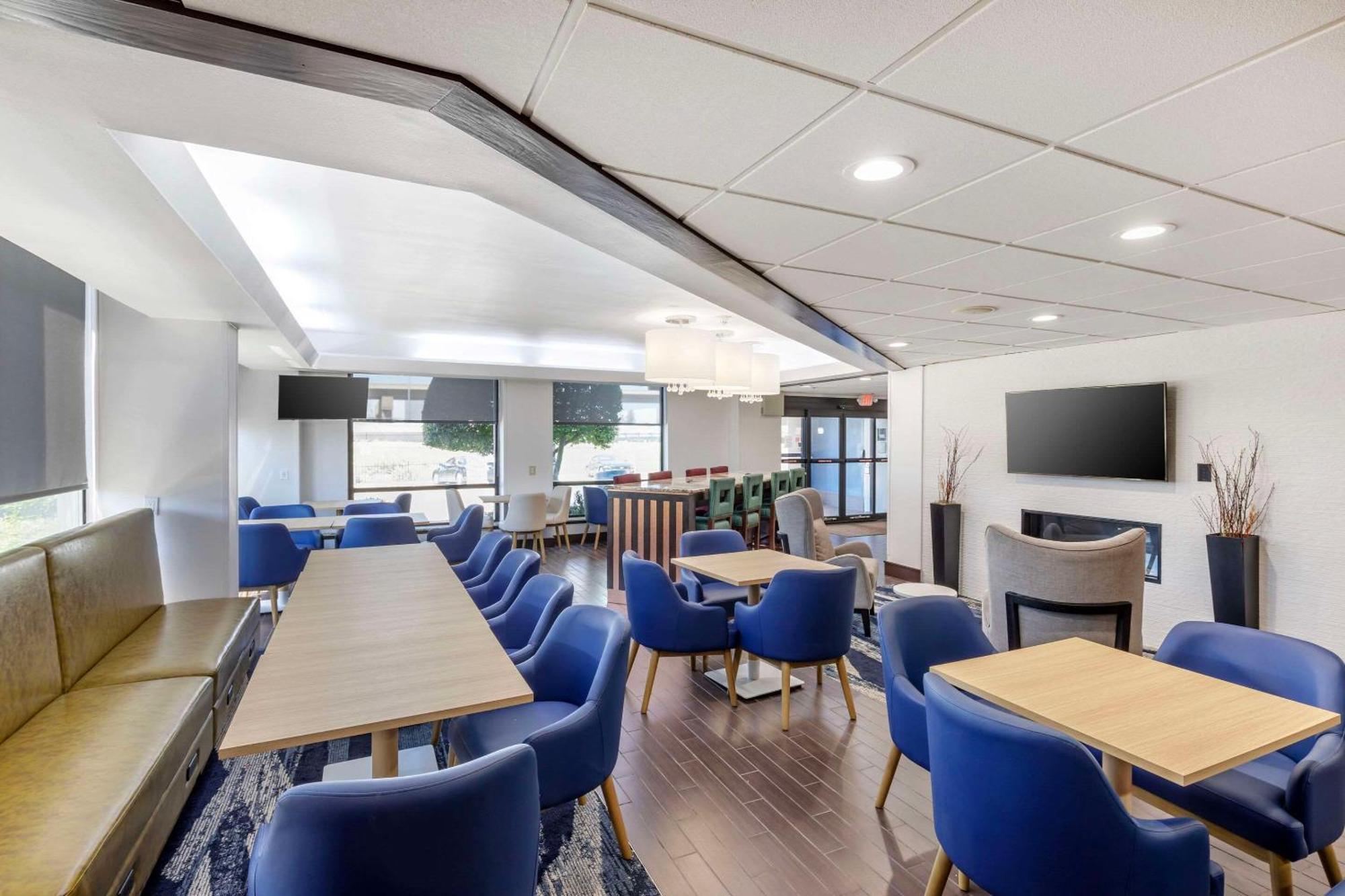 Comfort Inn Dallas North Love Field Airport Extérieur photo