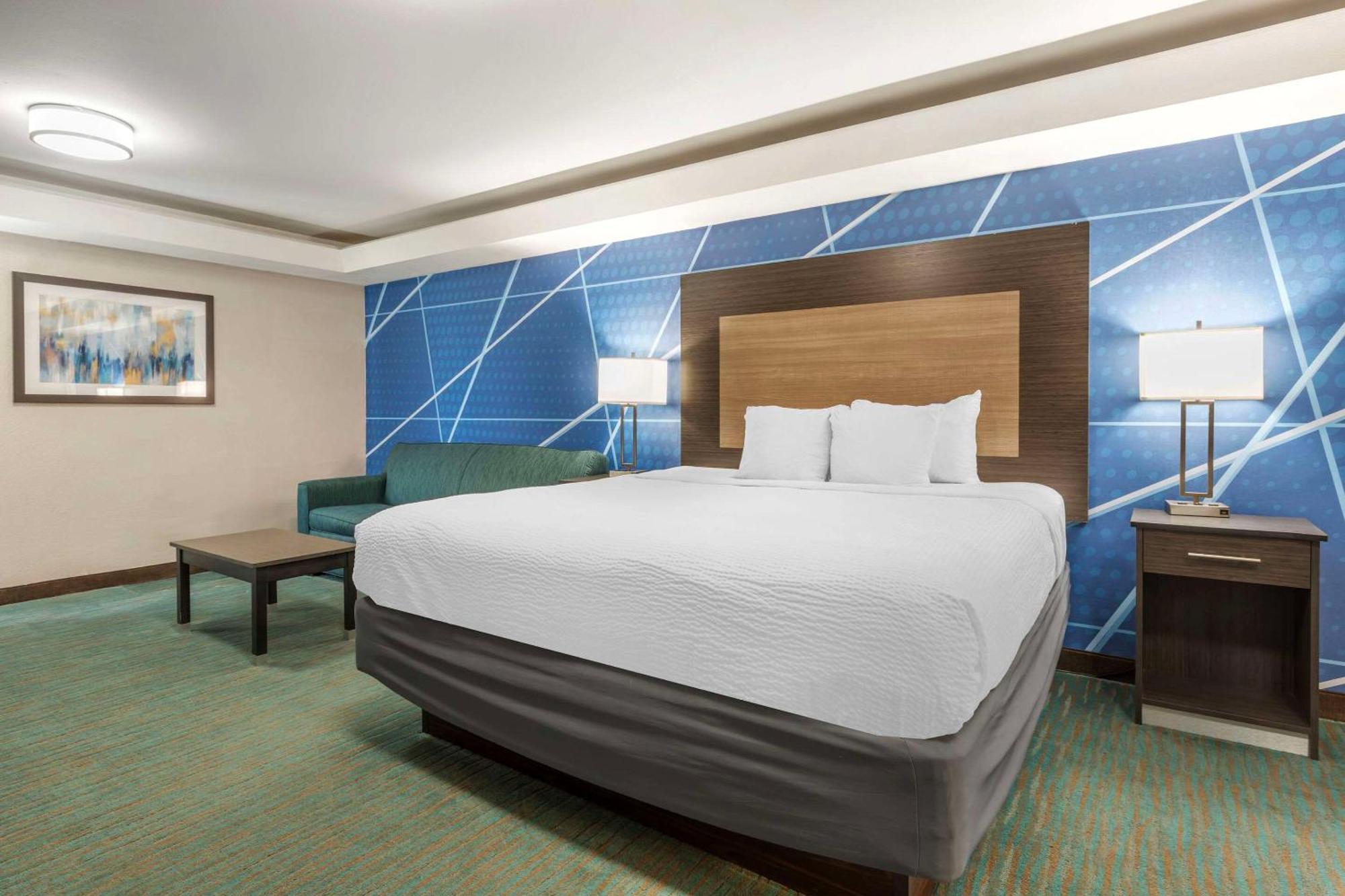 Comfort Inn Dallas North Love Field Airport Extérieur photo