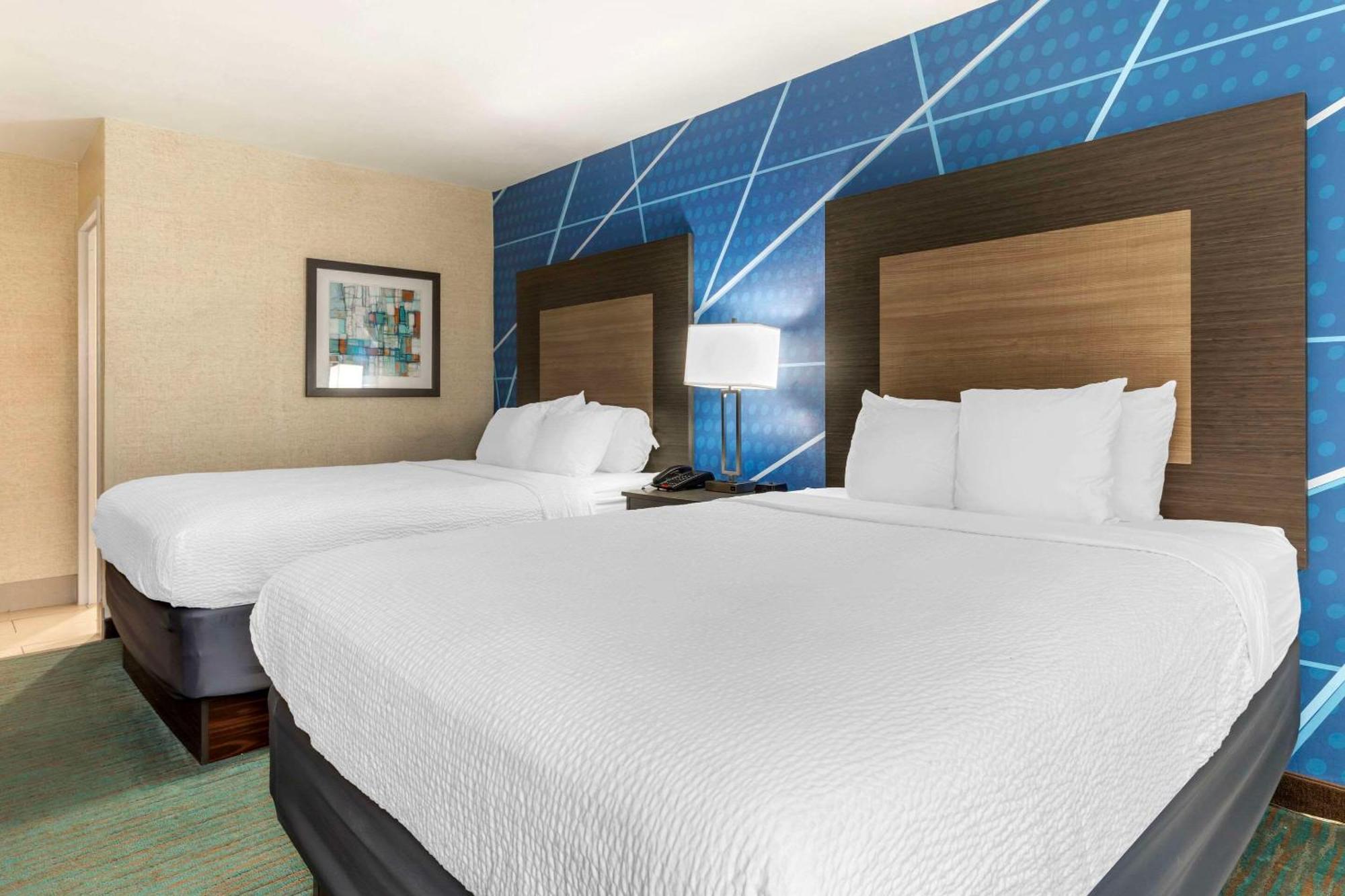Comfort Inn Dallas North Love Field Airport Extérieur photo